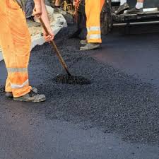 Driveway Maintenance Services in Irvine, KY